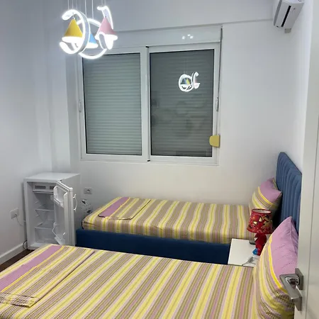 Loris Apartmán